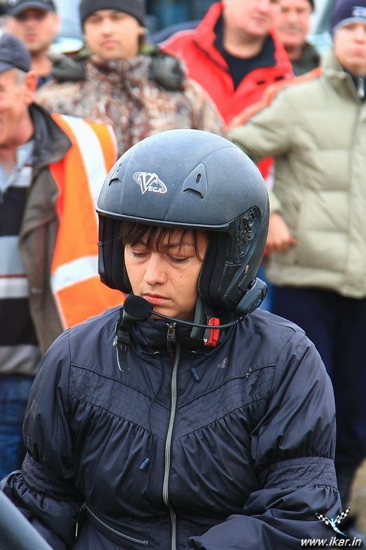 http://www.ikar.in/Homuty2011/IKAR4400.jpg